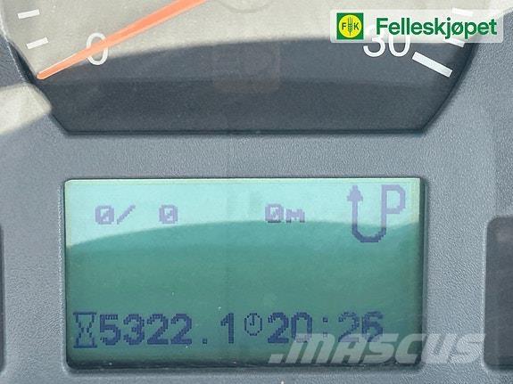 Valtra T190 Traktorok