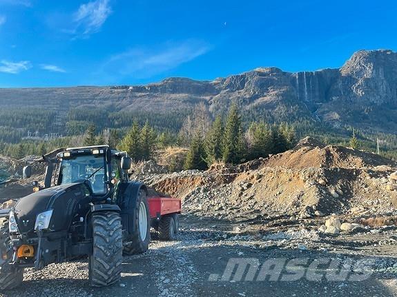 Valtra T203 Traktorok
