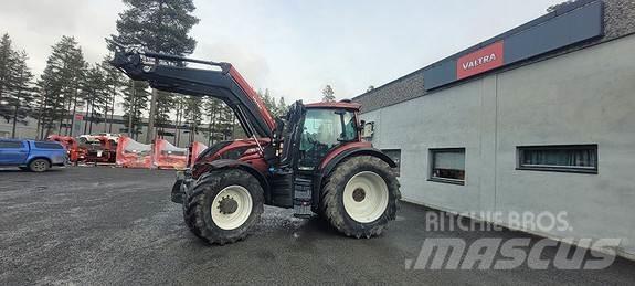 Valtra T234 Traktorok
