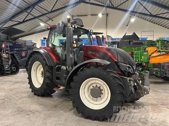 Valtra T234 Traktorok