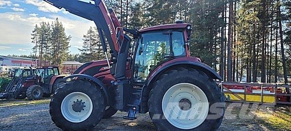Valtra T234 Traktorok