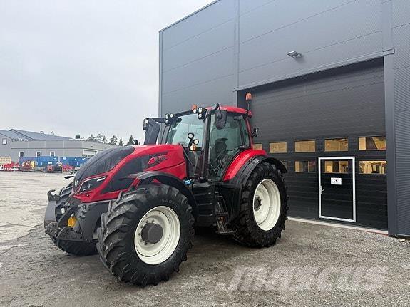 Valtra T234D Traktorok