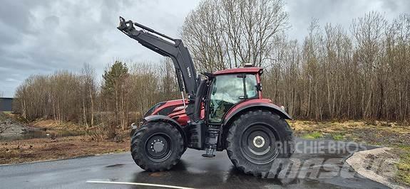 Valtra T234D ST Traktorok