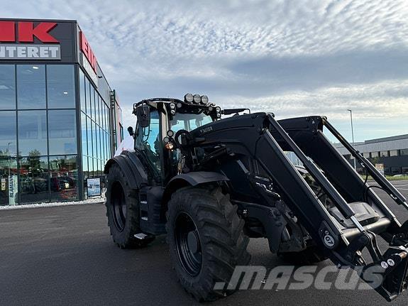 Valtra T235 Traktorok