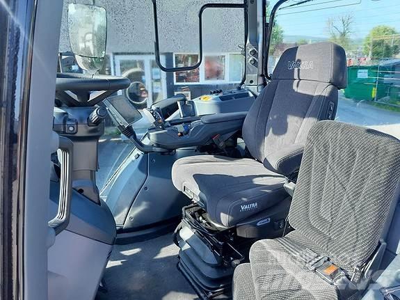 Valtra T235 Direct Traktorok
