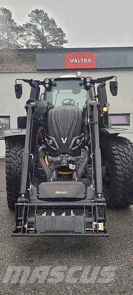 Valtra T255 Traktorok