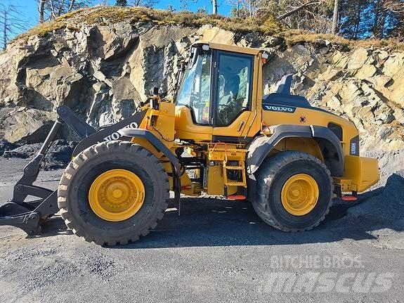 Volvo L110H Gumikerekes homlokrakodók