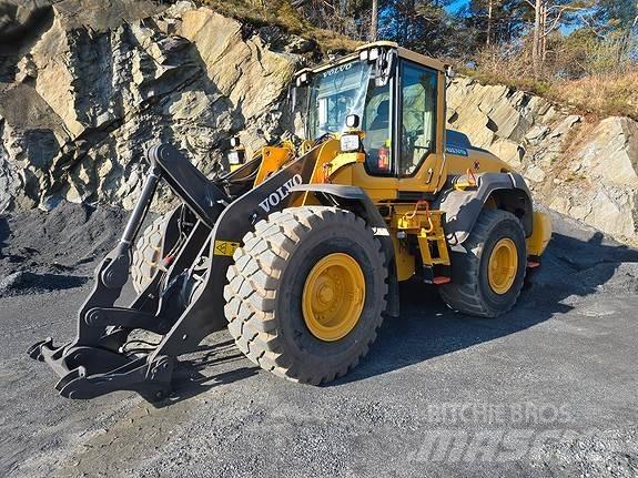 Volvo L110H Gumikerekes homlokrakodók