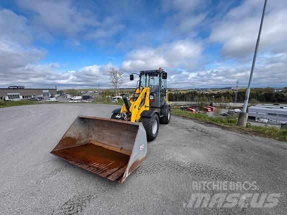 Wacker WL32 Gumikerekes homlokrakodók