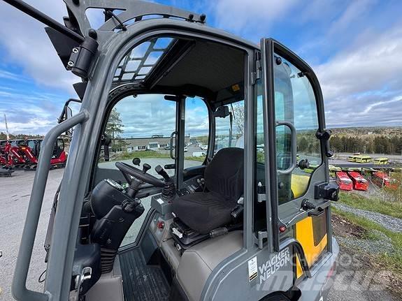 Wacker WL32 Gumikerekes homlokrakodók