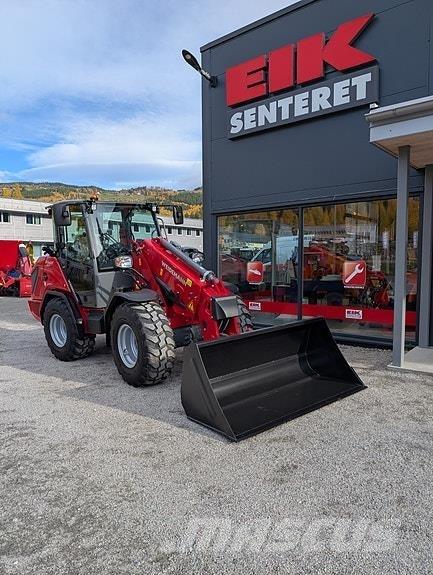 Weidemann 2060T Gumikerekes homlokrakodók