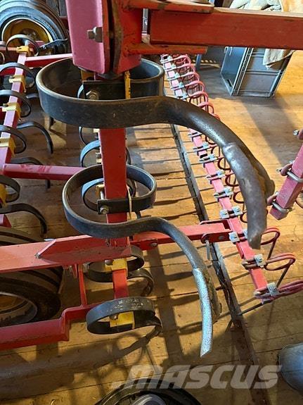   Egyéb talajművelő gépek és berendezések