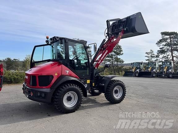 Yanmar V7 Gumikerekes homlokrakodók