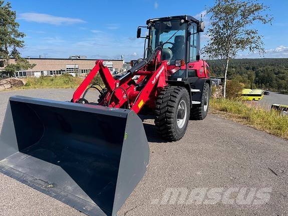 Yanmar V80 Gumikerekes homlokrakodók