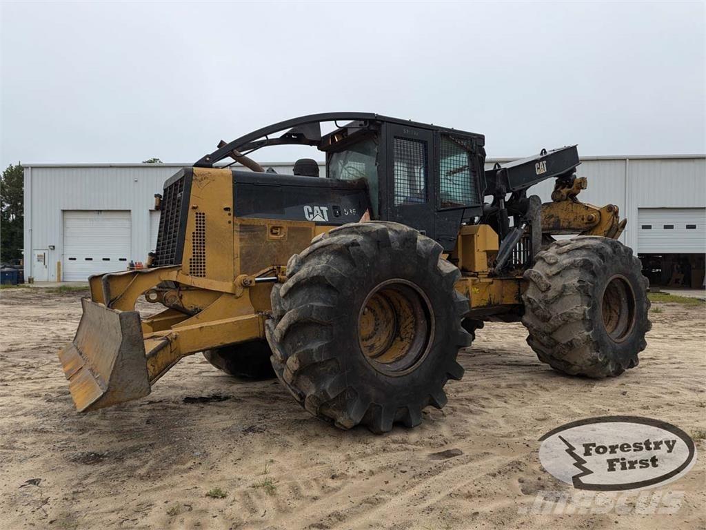 CAT 535C Vonszolók