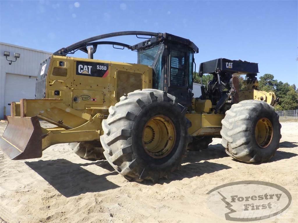 CAT 535D Vonszolók