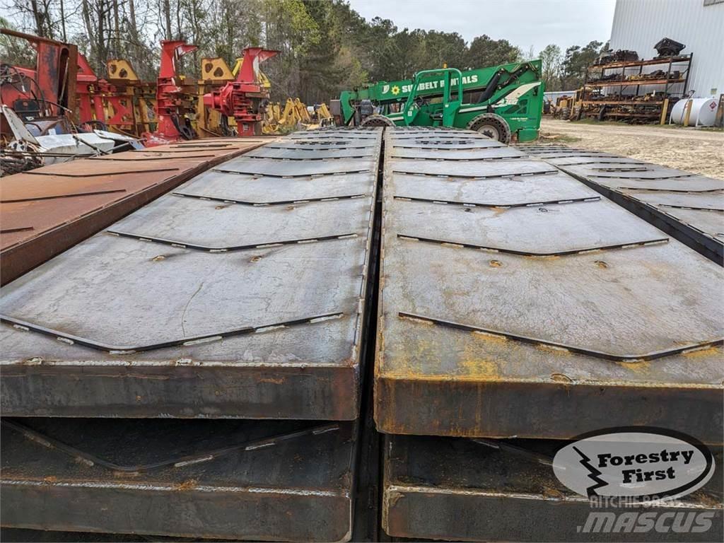  Mast 4' x 30' Erdészet - Egyebek