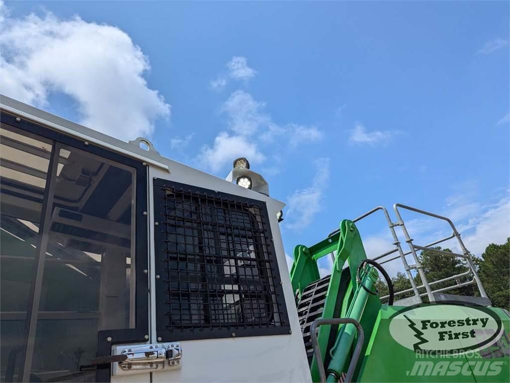 Sennebogen 830E Átrakógépek