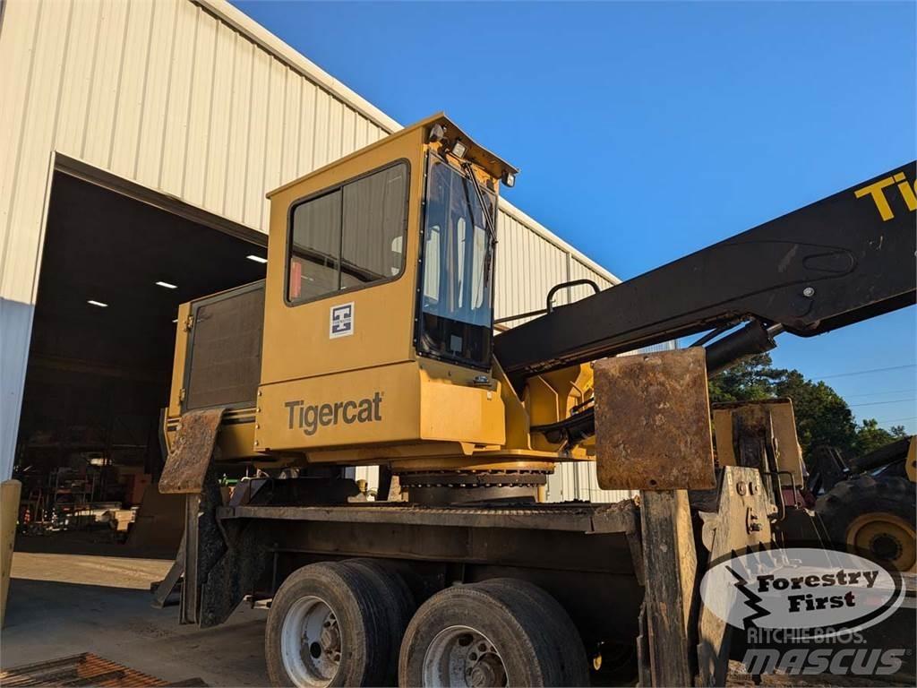Tigercat 234B Átrakógépek
