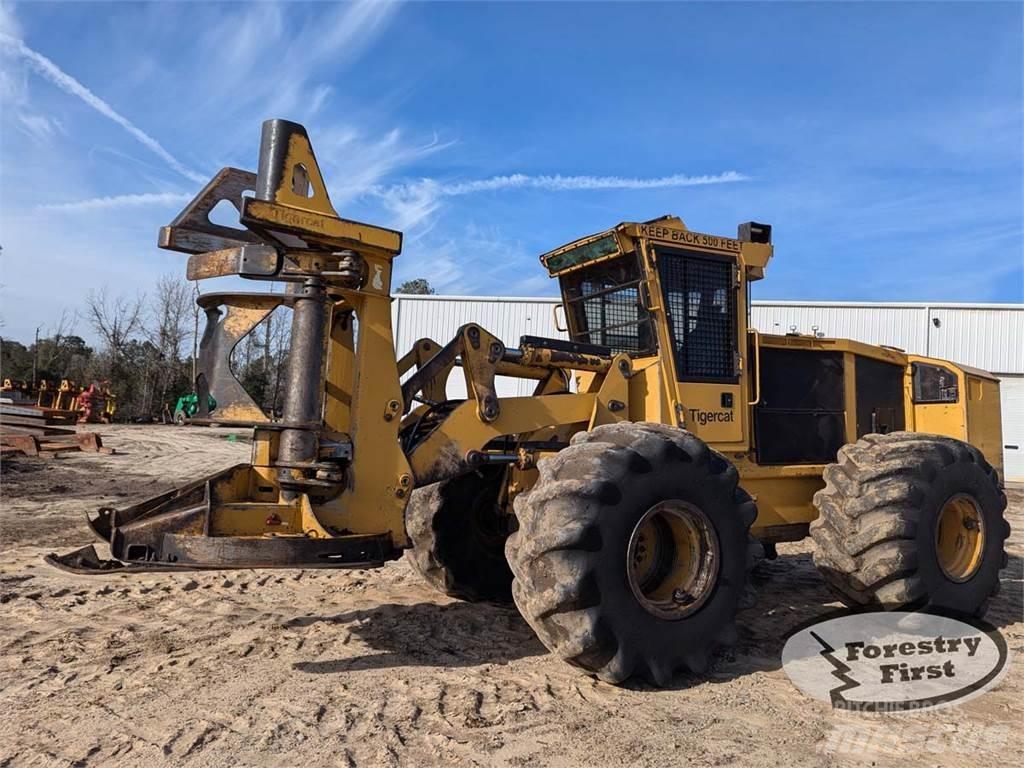 Tigercat 720E Döntő-rakásolók