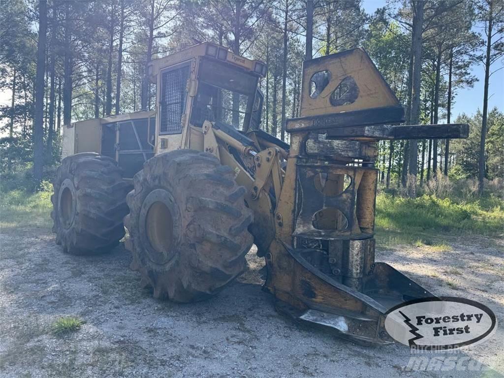 Tigercat 720G Döntő-rakásolók