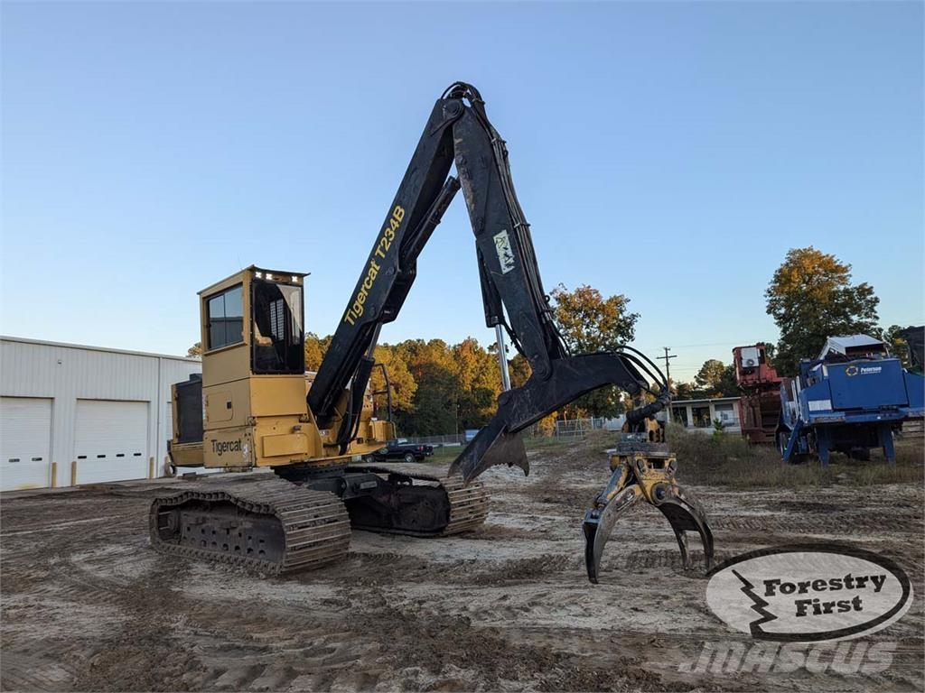 Tigercat T234B Átrakógépek