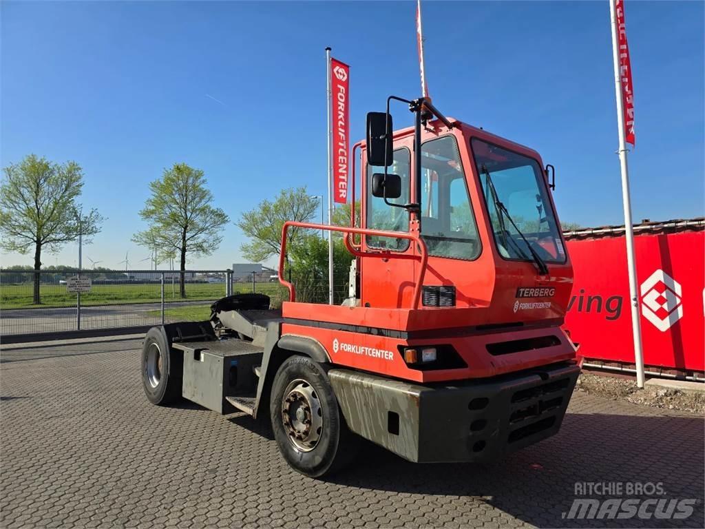 Terberg YT182 Terminál targoncák
