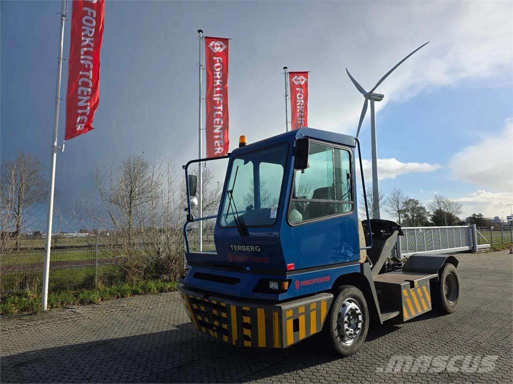 Terberg YT222 Terminál targoncák