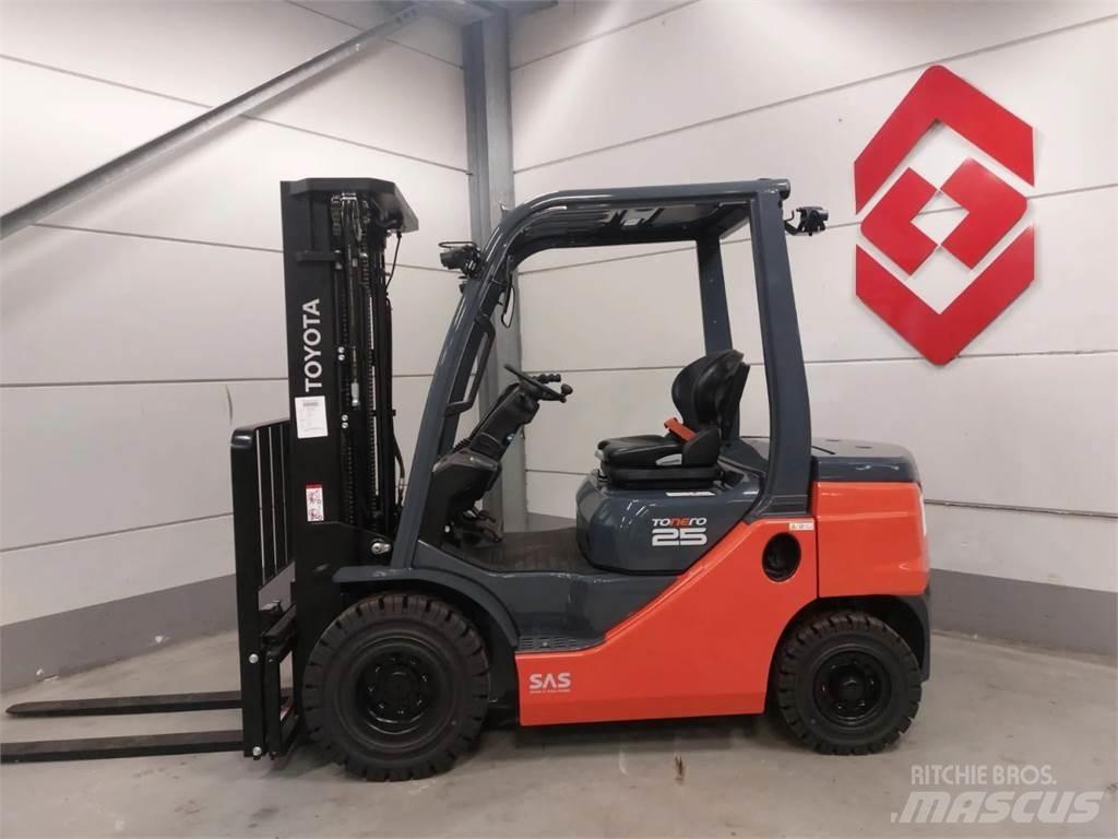 Toyota 52-8FDF25 Dízel targoncák