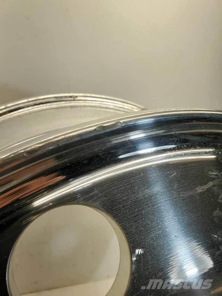  Accuride Gumiabroncsok, kerekek és felnik
