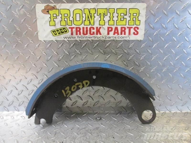  Brake Shoe Fékek