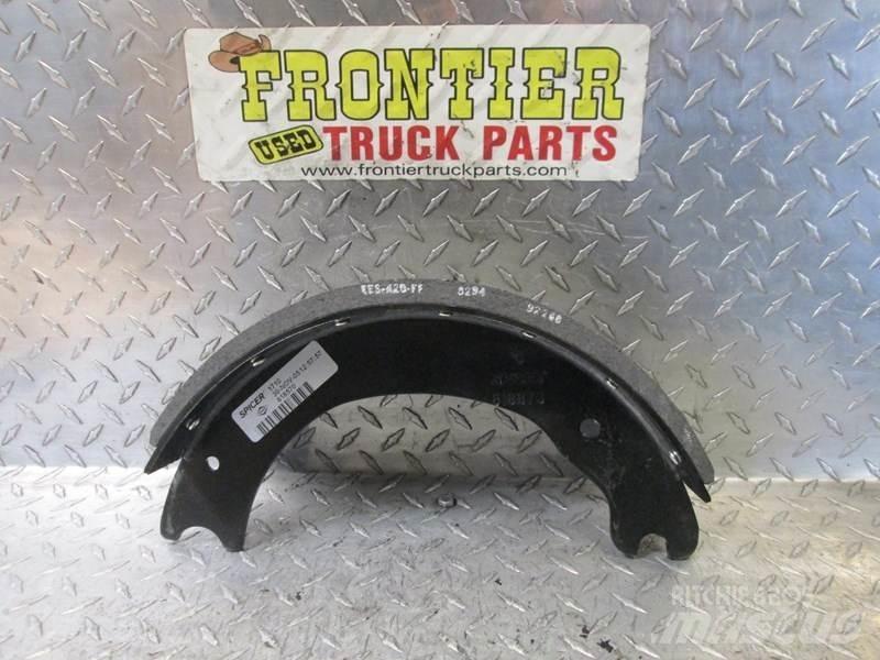  Brake Shoe Fékek
