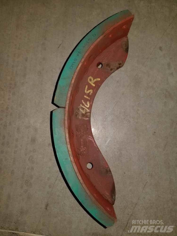  Brake Shoe Fékek