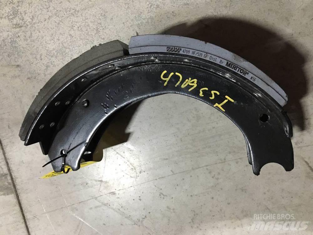  Brake Shoe Fékek