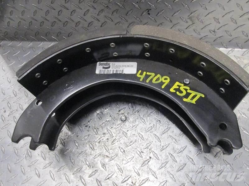  Brake Shoe Fékek