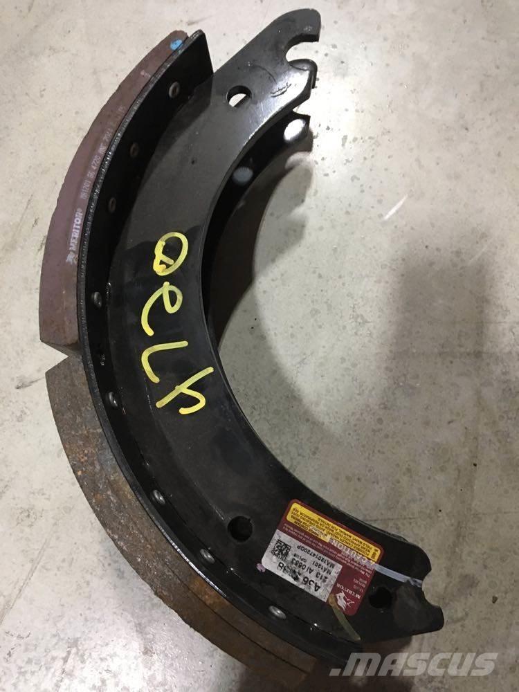 Brake Shoe Fékek