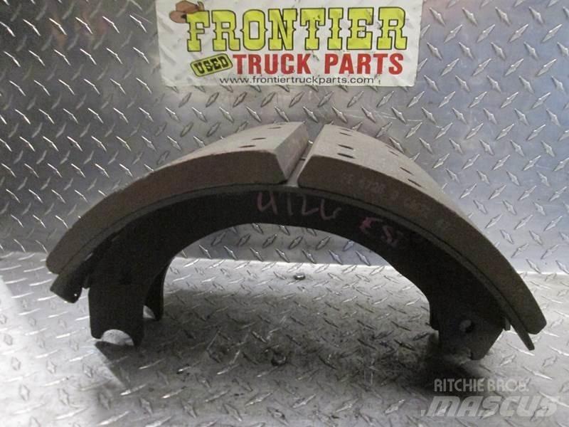  Brake Shoe Fékek