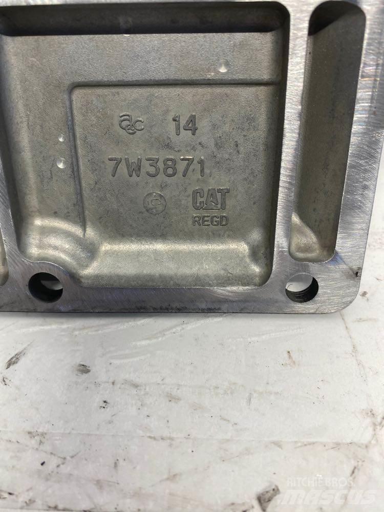 CAT 3126E Haszonjárművek - Egyéb