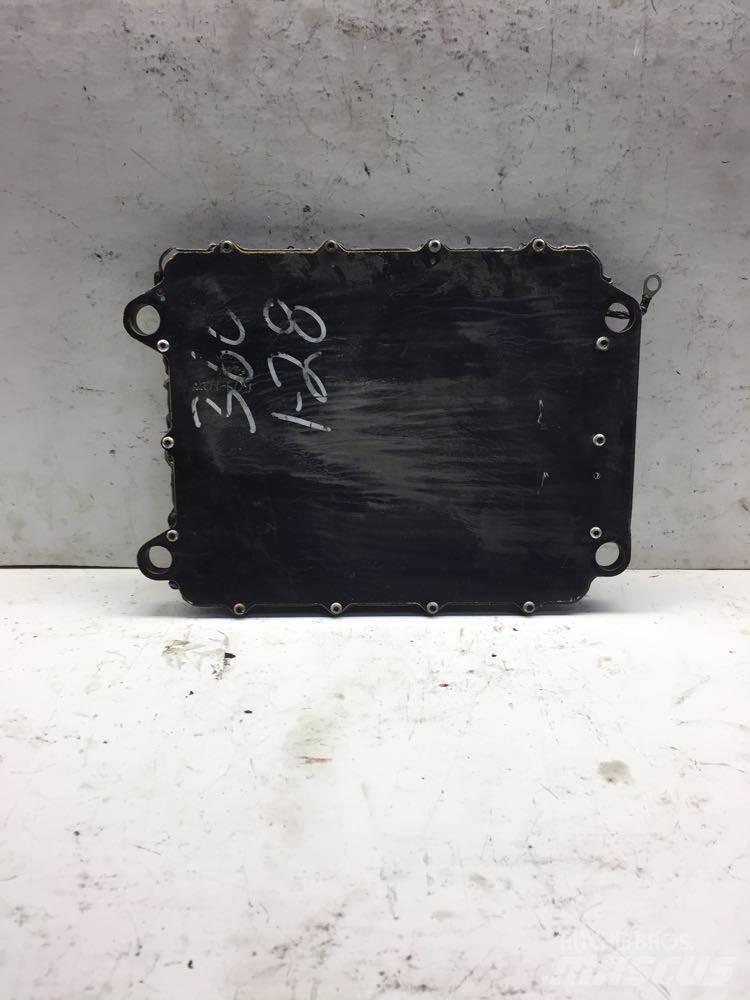 CAT 70 Pin Haszonjárművek - Egyéb