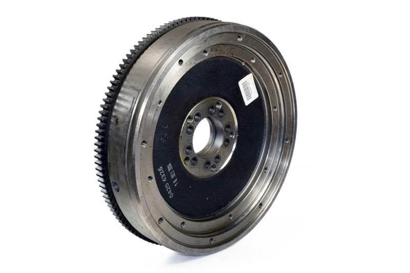 Deutz  Gumiabroncsok, kerekek és felnik