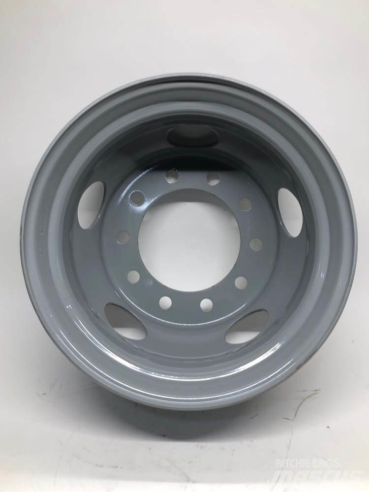 Ford F750 Gumiabroncsok, kerekek és felnik