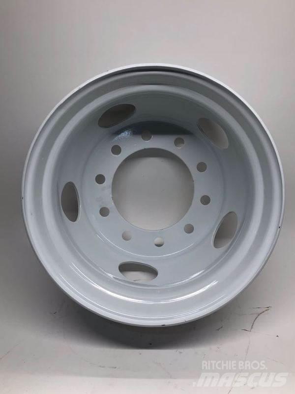 Ford F750 Gumiabroncsok, kerekek és felnik