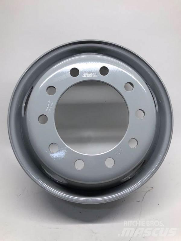 Ford F750 Gumiabroncsok, kerekek és felnik