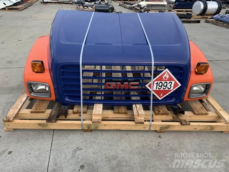 GMC C7500 Vezetőfülke és belső tartozékok