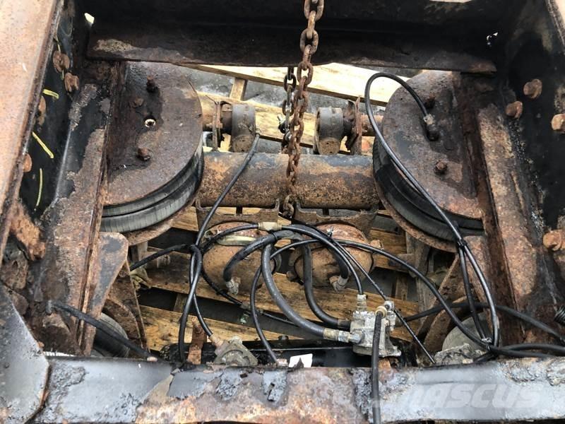  Lift Axle Tengelyek