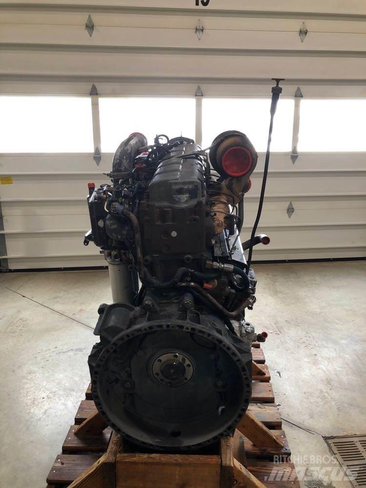 Mack AI300 Motorok