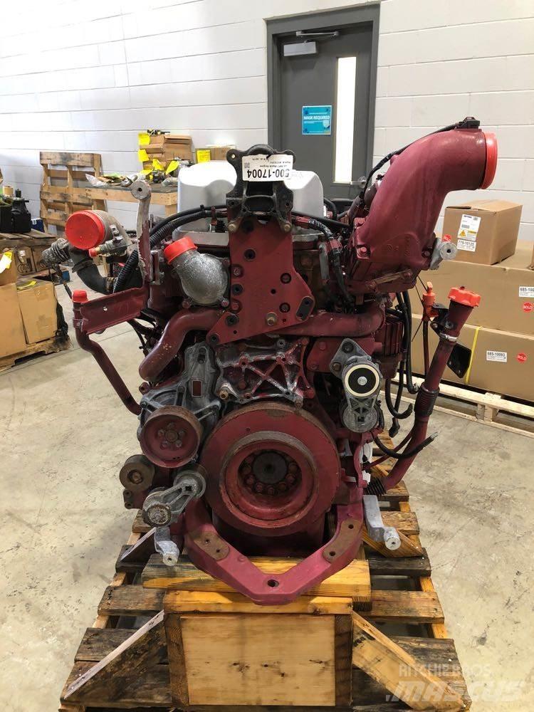 Mack MP7 Motorok
