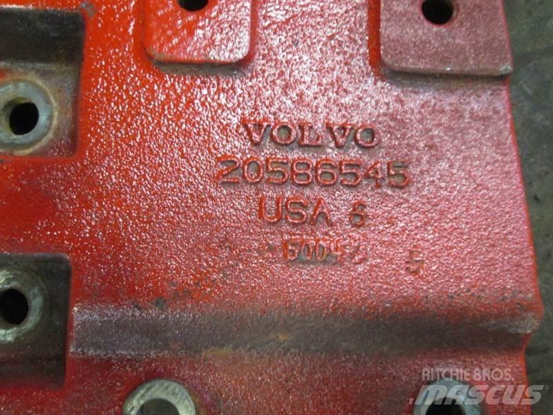 Volvo  Haszonjárművek - Egyéb