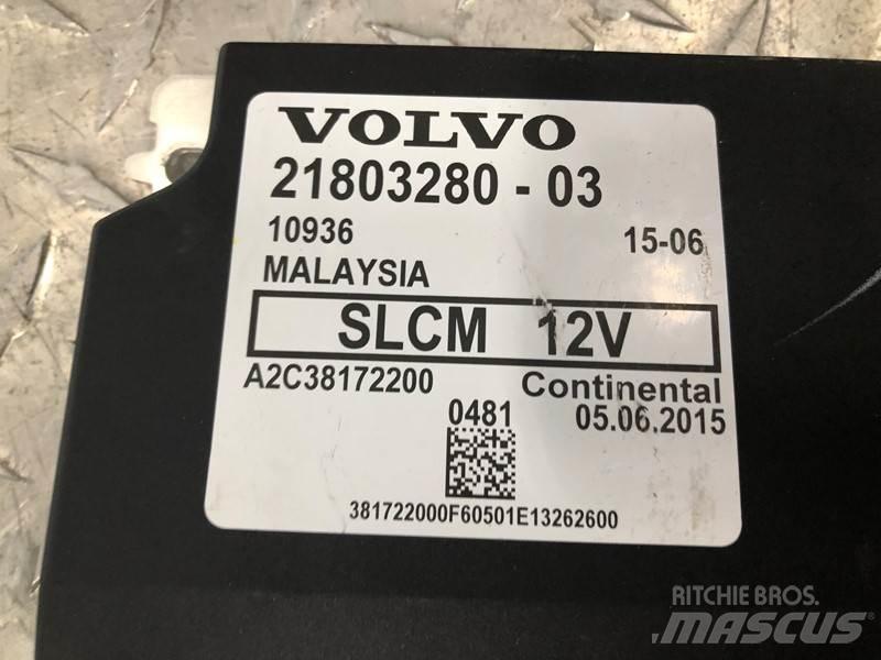 Volvo VNL Vezetőfülke és belső tartozékok