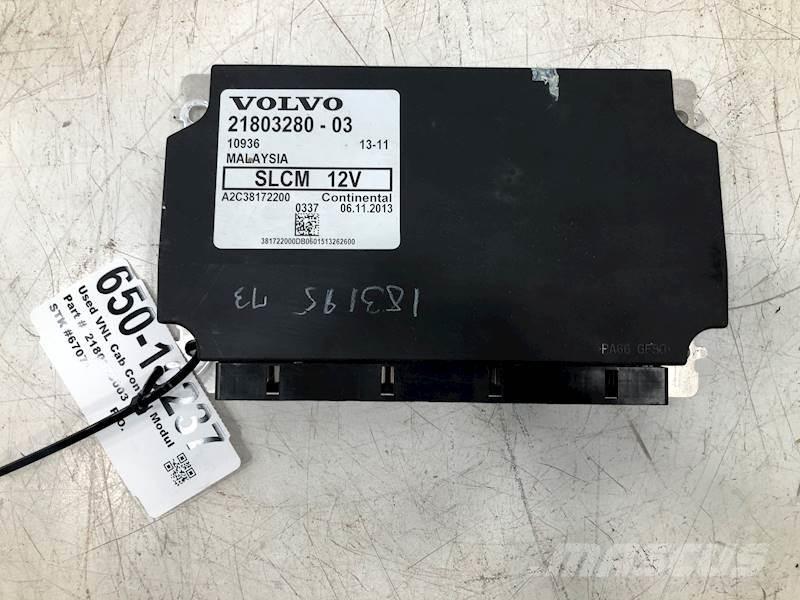 Volvo VNL Vezetőfülke és belső tartozékok